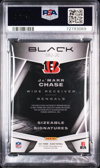 2021 PANINI BLACK SIZEABLE SIGNATURES ROOKIE JERSEY Ja’MARR CHASE SIZEABLE SG.RK.JSY-SILVER #SRJJC PSA 8