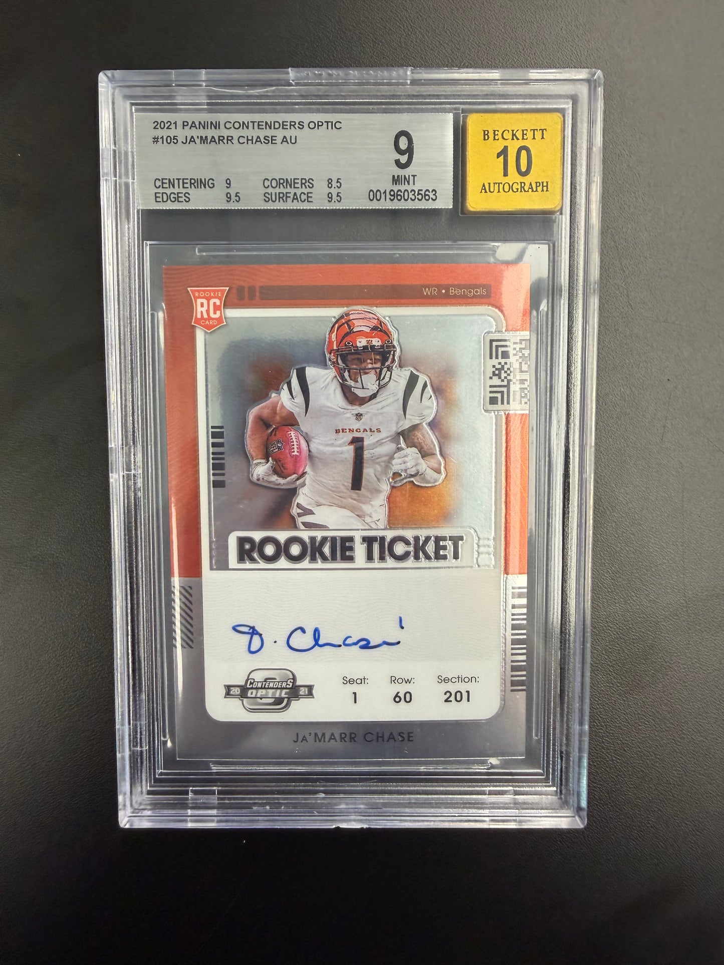 2021 Panini Contenders Optic #105 Ja'Marr Chase BGS 9/10