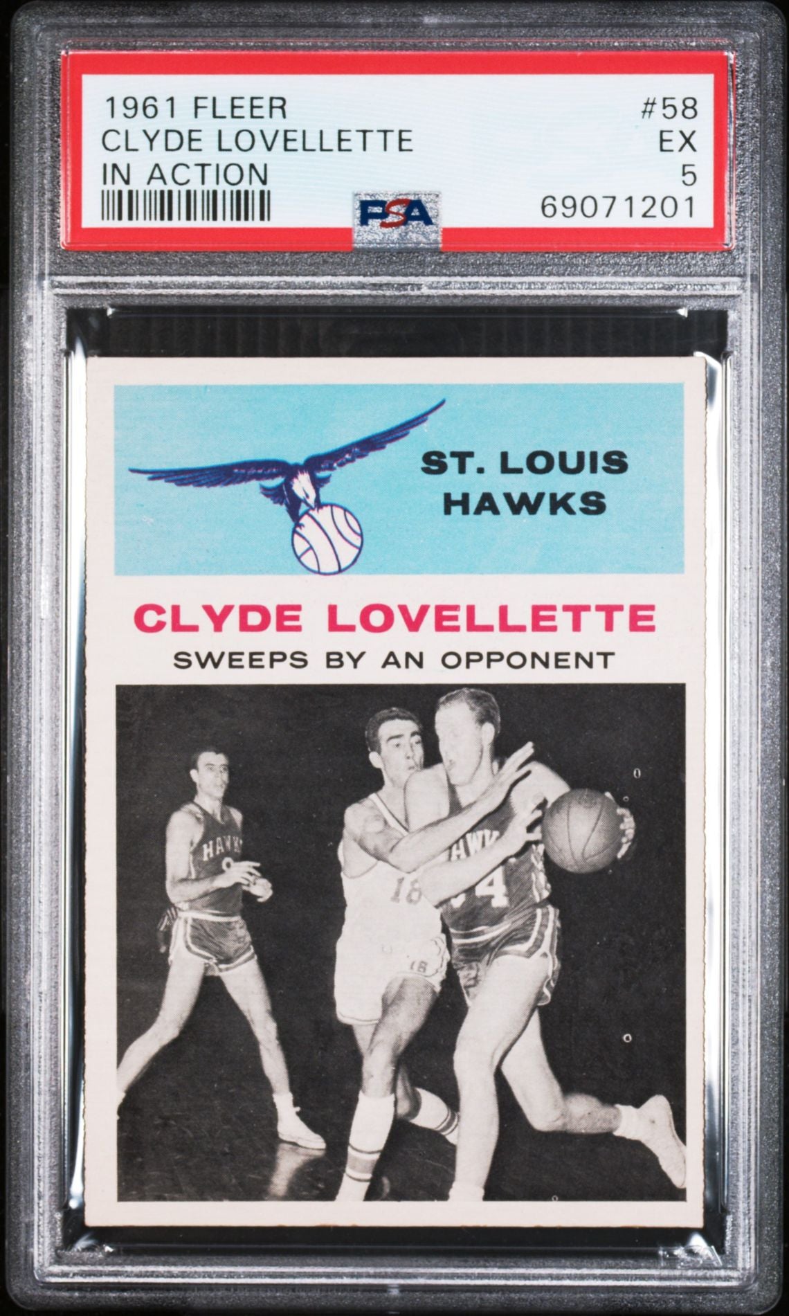 1961 Fleer #58 Clyde Lovellette in Action PSA 5