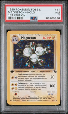 1999 POKEMON FOSSIL MAGNETON-HOLO 1ST EDITION #11 PSA 7 - Front